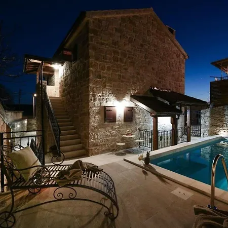 Villa Stone Aura With Pool